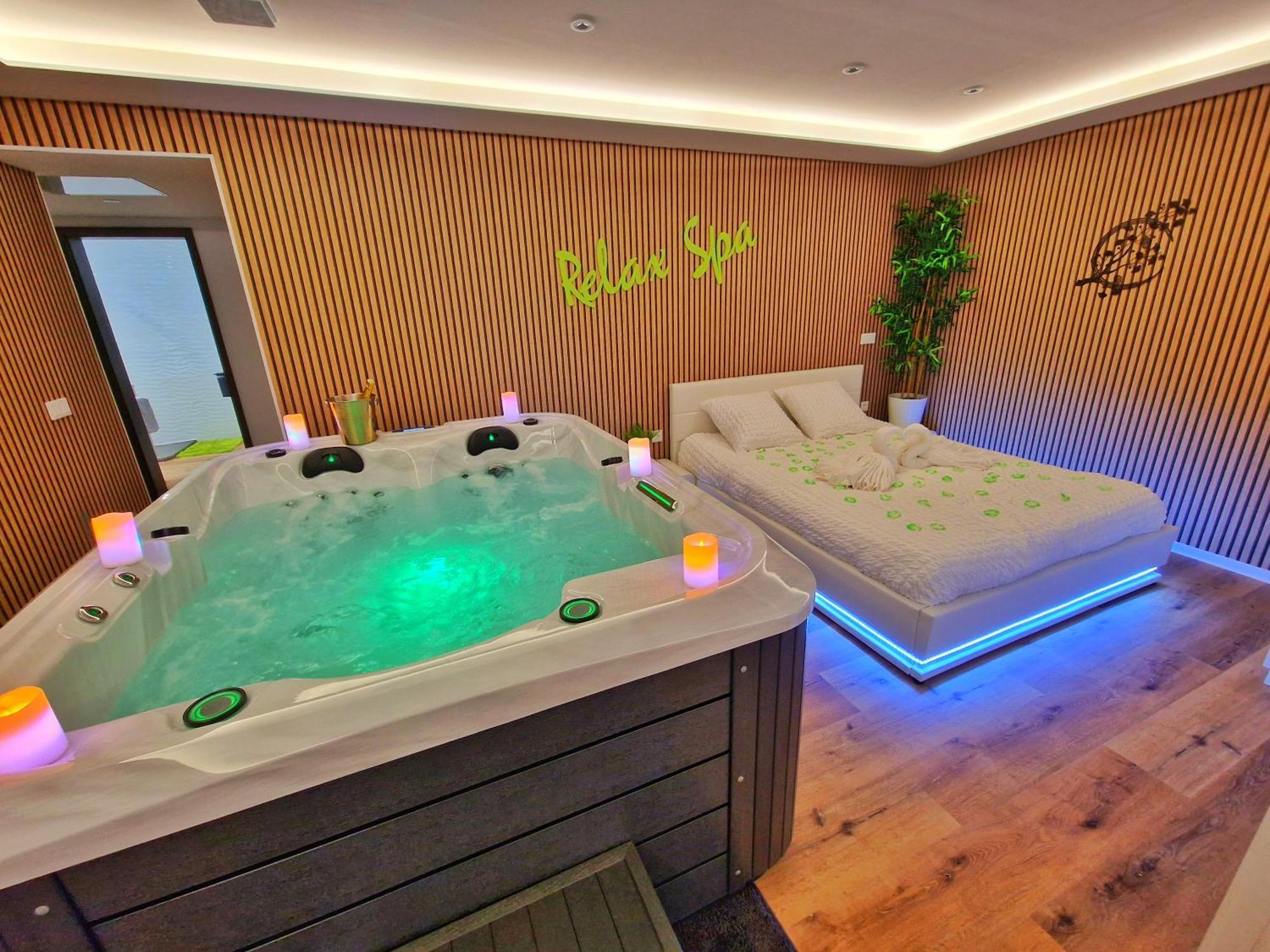 Muntzenheim Relax Spa-4 Pers-Jacuzzi-Parking-Jardin-Clim-Colmar מראה חיצוני תמונה