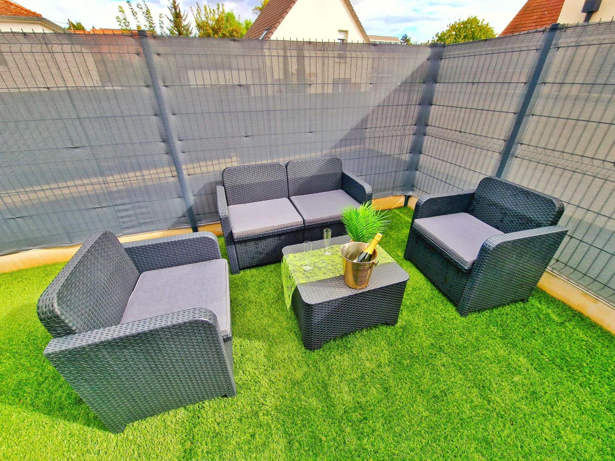 Muntzenheim Relax Spa-4 Pers-Jacuzzi-Parking-Jardin-Clim-Colmar מראה חיצוני תמונה