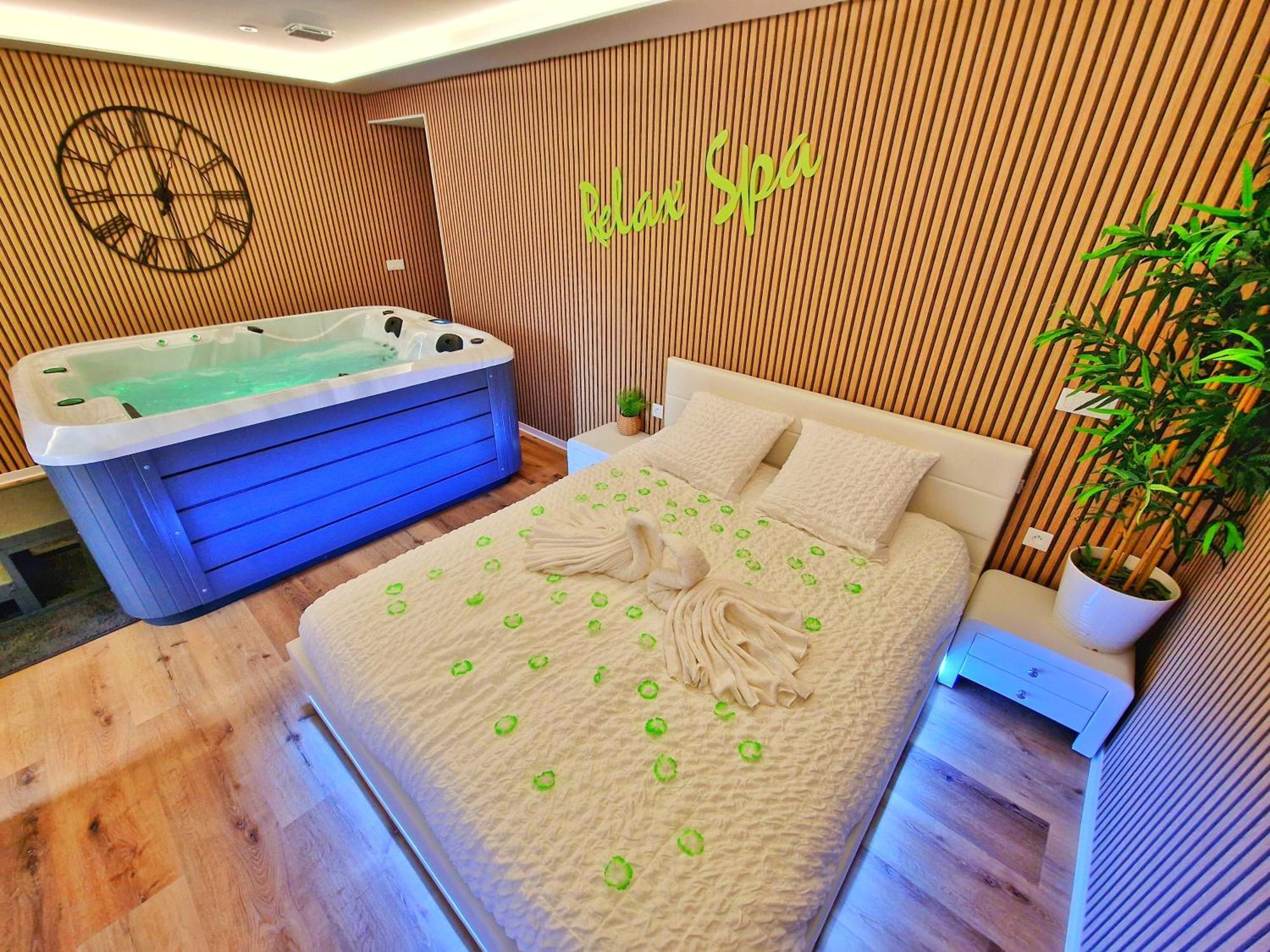 Muntzenheim Relax Spa-4 Pers-Jacuzzi-Parking-Jardin-Clim-Colmar מראה חיצוני תמונה