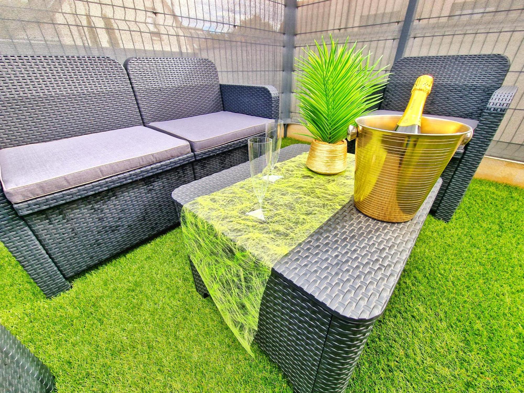 Muntzenheim Relax Spa-4 Pers-Jacuzzi-Parking-Jardin-Clim-Colmar מראה חיצוני תמונה